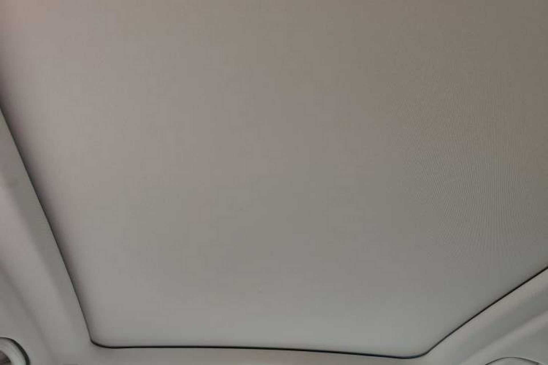 Used BMW X5 2022 xDrive 30Li Luxury M Sport Package Headliner