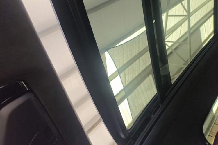 Used BMW X5 2022 xDrive 40Li M Sport Package Headliner