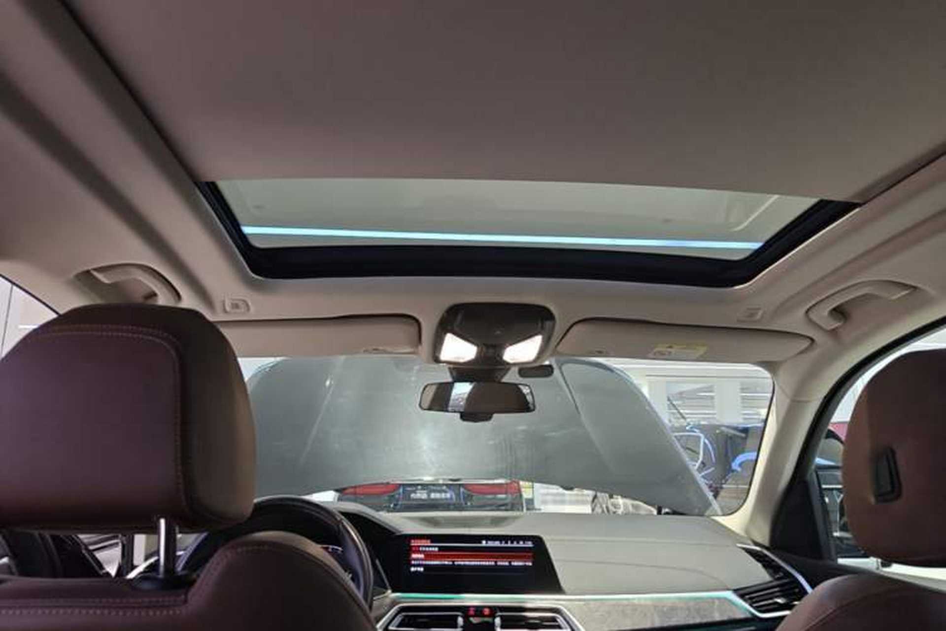 Used BMW X5 2022 xDrive30i M Sport Package Headliner