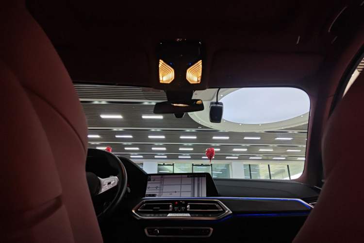 Used BMW X5 2022 Restyled xDrive 40Li M Sport Package Headliner