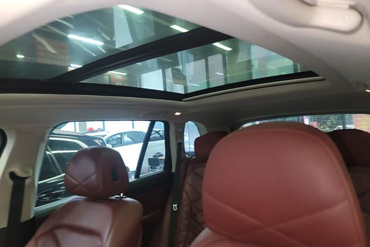 Used BMW X5 2022 Restyled xDrive 30Li M Sport Package Headliner