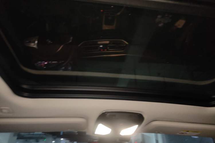 Used BMW X5 2022 Restyled xDrive 30Li Luxury Version M Sport Package Headliner