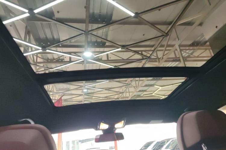 Used BMW X5 2022 Restyled xDrive 40Li M Sport Package Headliner