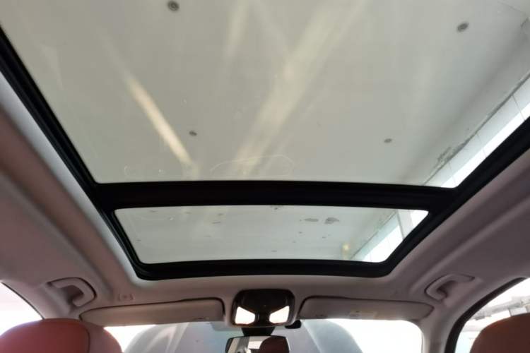Used BMW X5 2022 Restyled xDrive 30Li Luxury Version M Sport Package Headliner