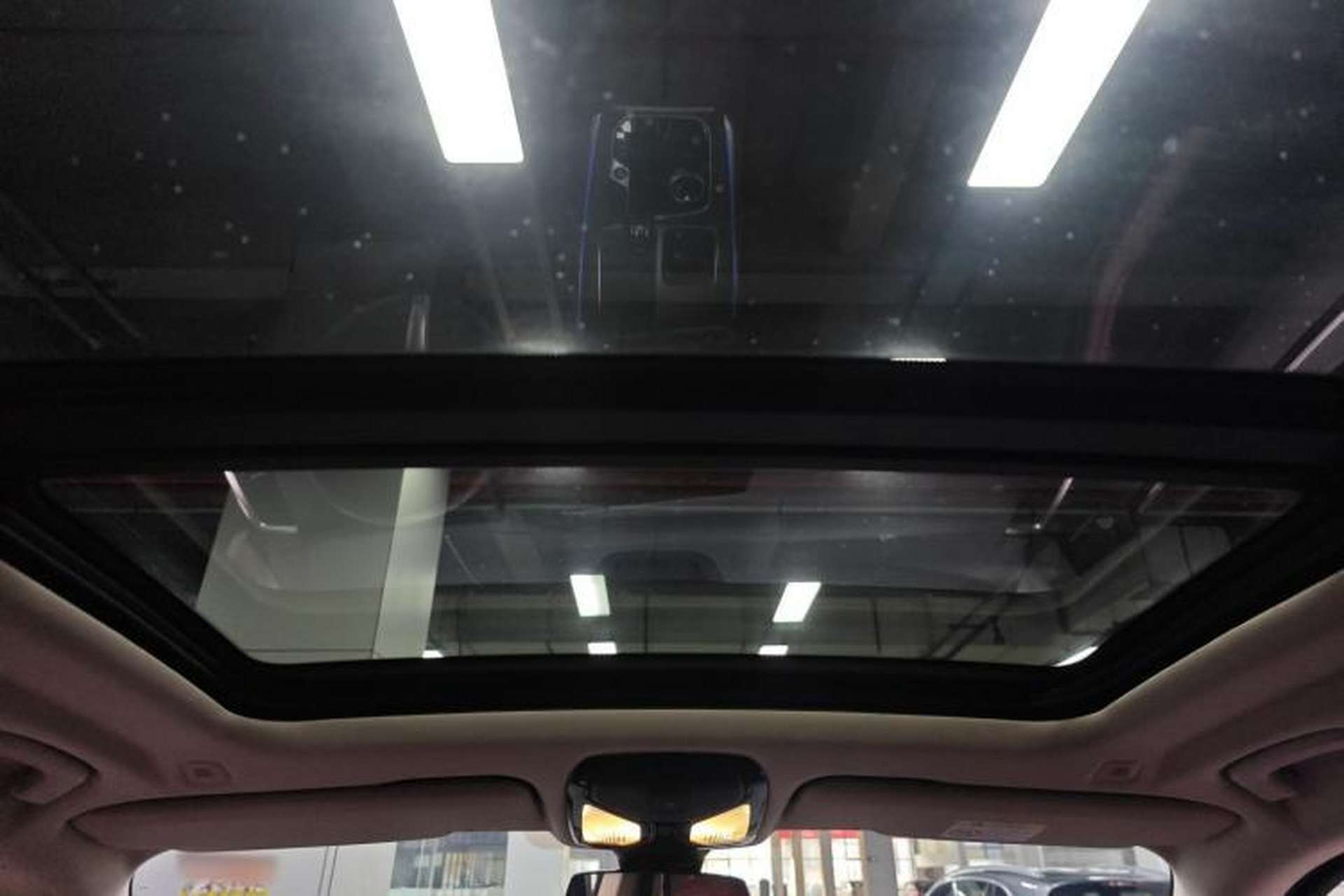 Used BMW X5 2022 xDrive 30Li Luxury M Sport Package Headliner