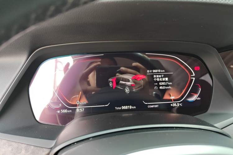 Used BMW X5 2022 xDrive 30Li Luxury M Sport Package Instrument Cluster