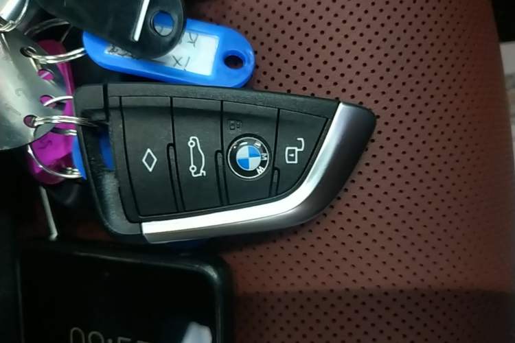 Used BMW X5 2022 Restyled xDrive 40Li M Sport Package Interior 1