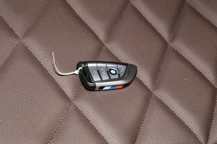 Used BMW X5 2022 Restyled xDrive 30Li Luxury Version M Sport Package Interior 1