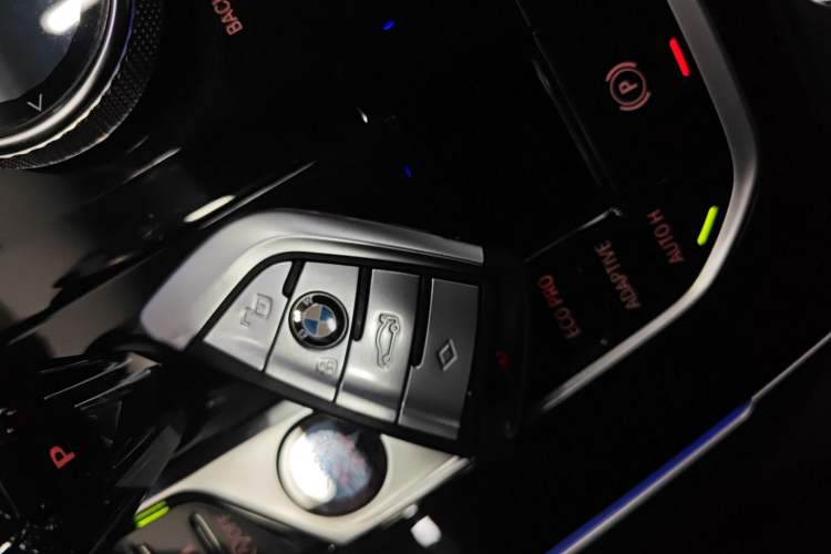 Used BMW X5 2022 xDrive 30Li Luxury M Sport Package Interior 1