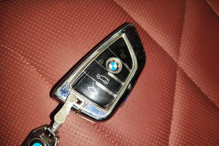 Used BMW X5 2022 Restyled xDrive 30Li Luxury Version M Sport Package Interior 1
