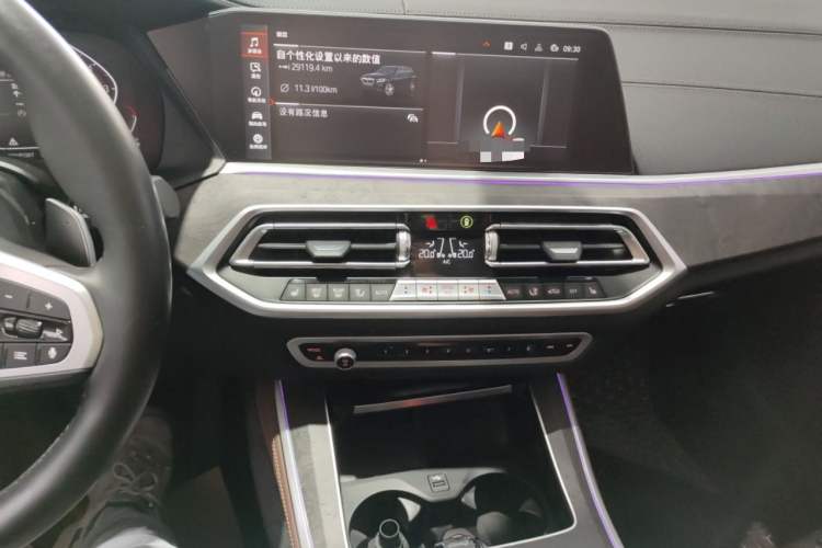 Used BMW X5 2022 xDrive40i M Sport Package Interior 2