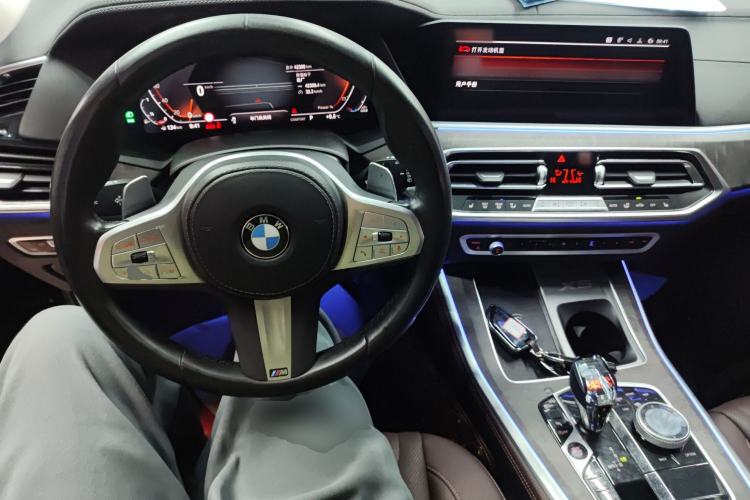 Used BMW X5 2022 Restyled xDrive 30Li M Sport Package Interior 2