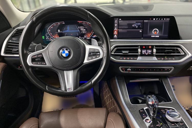 Used BMW X5 2022 xDrive30i M Sport Package Interior 3