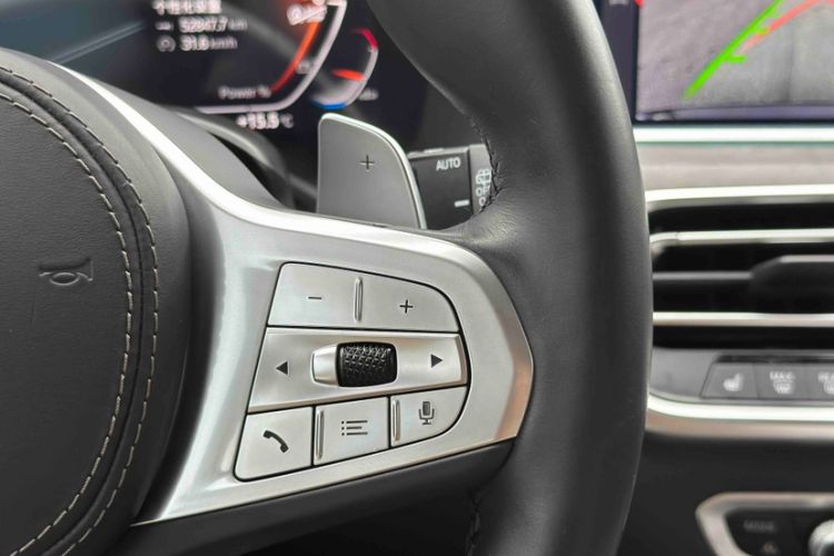 Used BMW X5 2022 Restyled xDrive 30Li M Sport Package Interior 3