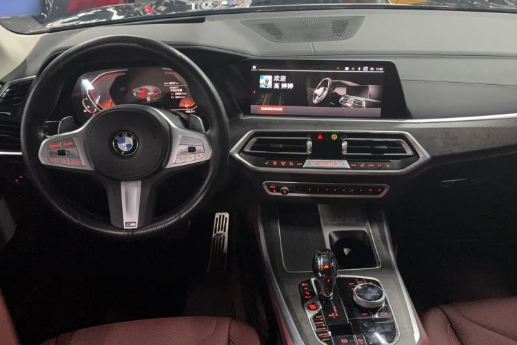 Used BMW X5 2022 Restyled xDrive 30Li Luxury Version M Sport Package Interior 3