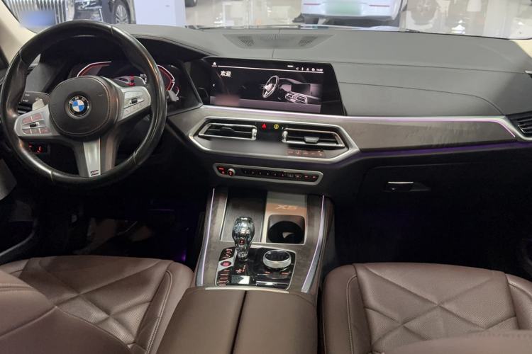 Used BMW X5 2022 xDrive 30Li Luxury M Sport Package Interior 5