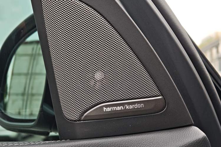 Used BMW X5 2022 Restyled xDrive 30Li M Sport Package Interior 7
