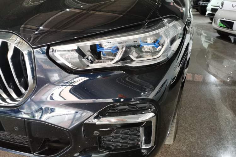Used BMW X5 2022 Restyled xDrive 40Li M Sport Package Left Front Headlight