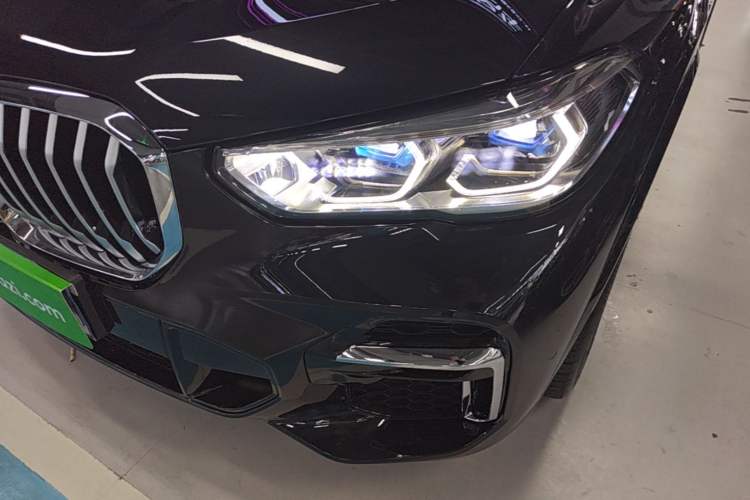 Used BMW X5 2022 Restyled xDrive 30Li Luxury Version M Sport Package Left Front Headlight
