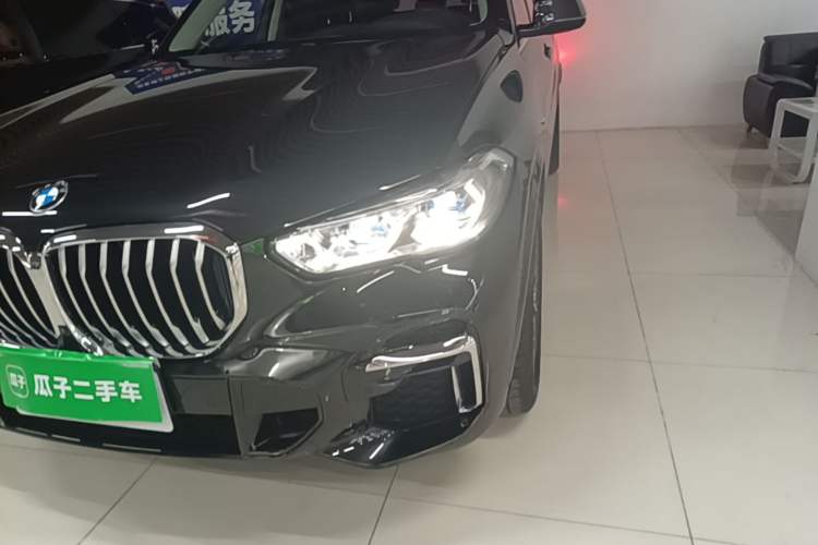 Used BMW X5 2022 Restyled xDrive 30Li Luxury Version M Sport Package Left Front Headlight