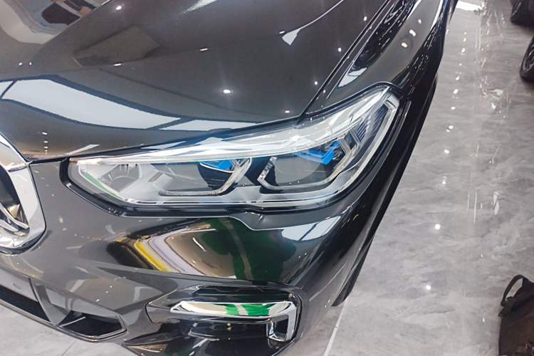 Used BMW X5 2022 Restyled xDrive 40Li M Sport Package Left Front Headlight