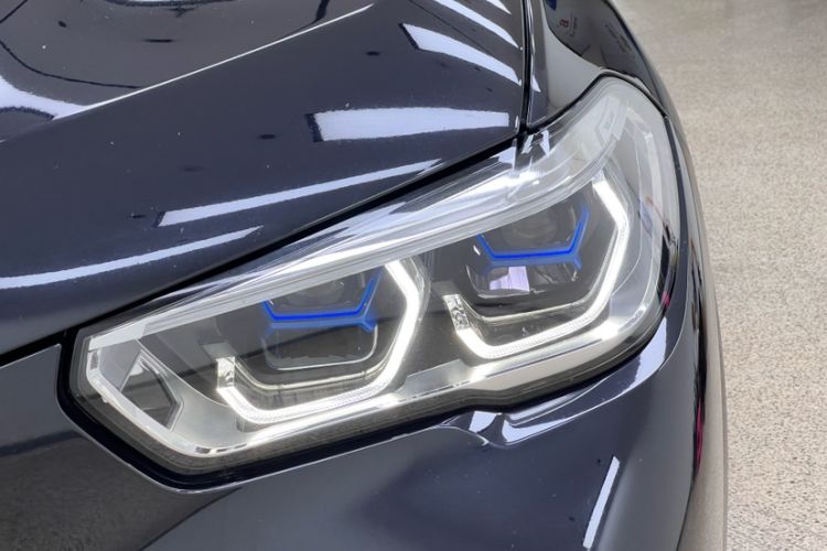 Used BMW X5 2022 Restyled xDrive 30Li Luxury Version M Sport Package Left Front Headlight