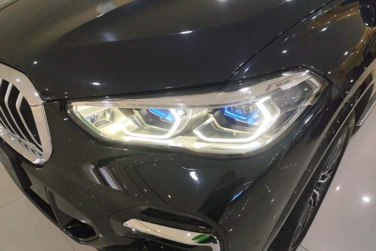 Used BMW X5 2022 Restyled xDrive 30Li Luxury Version M Sport Package Left Front Headlight