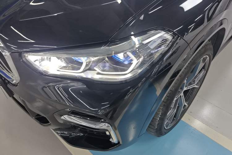 Used BMW X5 2022 Restyled xDrive 40Li M Sport Package Left Front Headlight