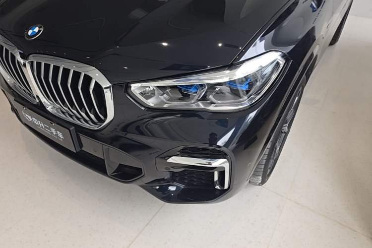 Used BMW X5 2022 Restyled xDrive 40Li M Sport Package Left Front Headlight