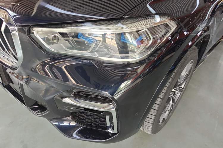 Used BMW X5 2022 xDrive 30Li Luxury M Sport Package Left Front Headlight