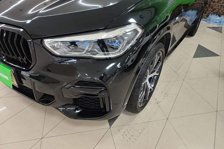 Used BMW X5 2022 Restyled xDrive 40Li M Sport Package Left Front Headlight