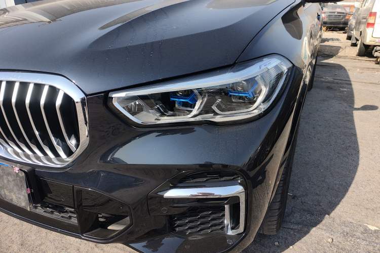 Used BMW X5 2022 Restyled xDrive 30Li Luxury Version M Sport Package Left Front Headlight