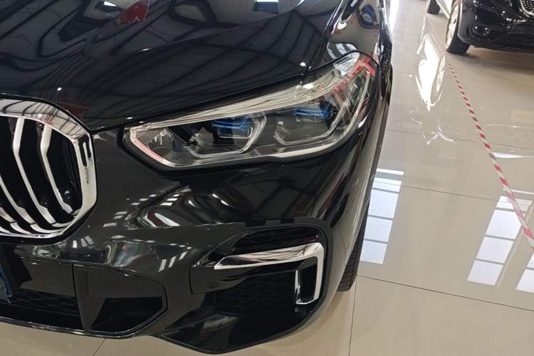 Used BMW X5 2022 xDrive 30Li Luxury M Sport Package Left Front Headlight