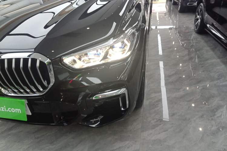 Used BMW X5 2022 Restyled xDrive 30Li Luxury Version M Sport Package Left Front Headlight