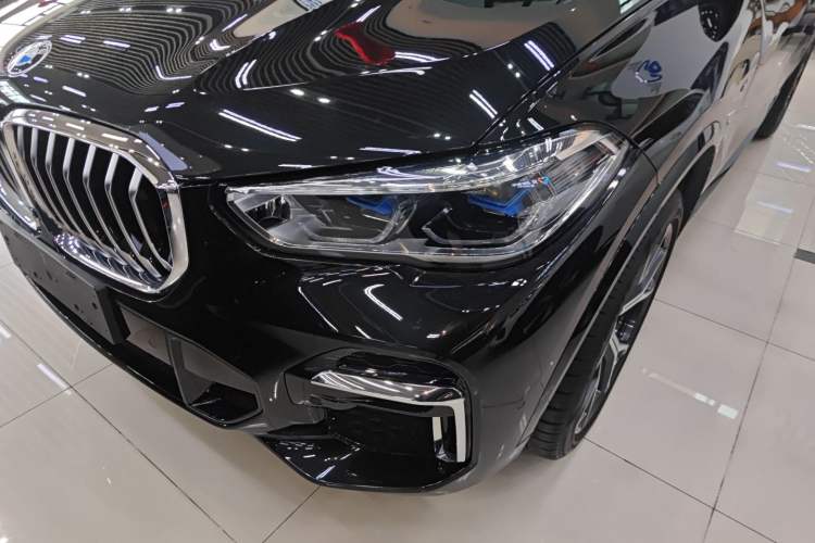 Used BMW X5 2022 Restyled xDrive 40Li M Sport Package Left Front Headlight