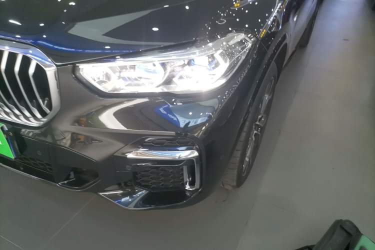 Used BMW X5 2022 xDrive 40Li Luxury Edition M Sport Package Left Front Headlight