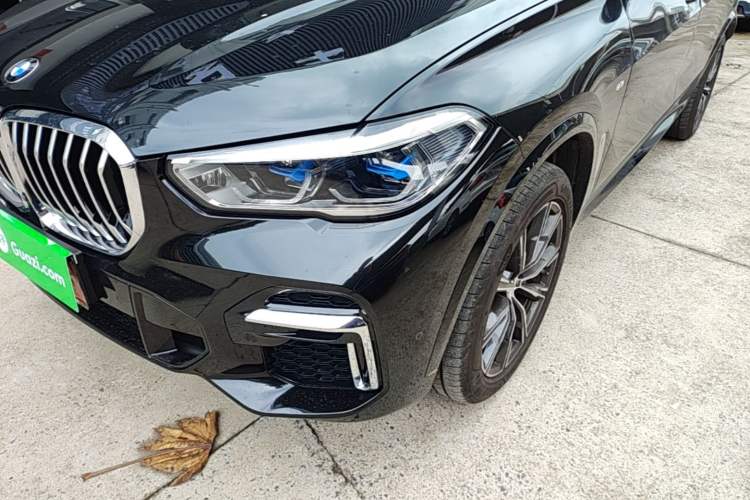 Used BMW X5 2022 Restyled xDrive 30Li Luxury Version M Sport Package Left Front Headlight