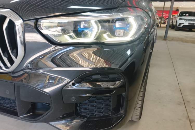 Used BMW X5 2022 xDrive40i M Sport Package Left Front Headlight