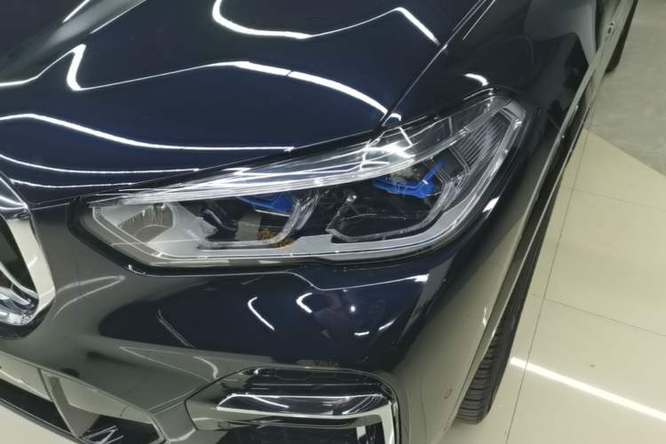 Used BMW X5 2022 Restyled xDrive 30Li Luxury Version M Sport Package Left Front Headlight