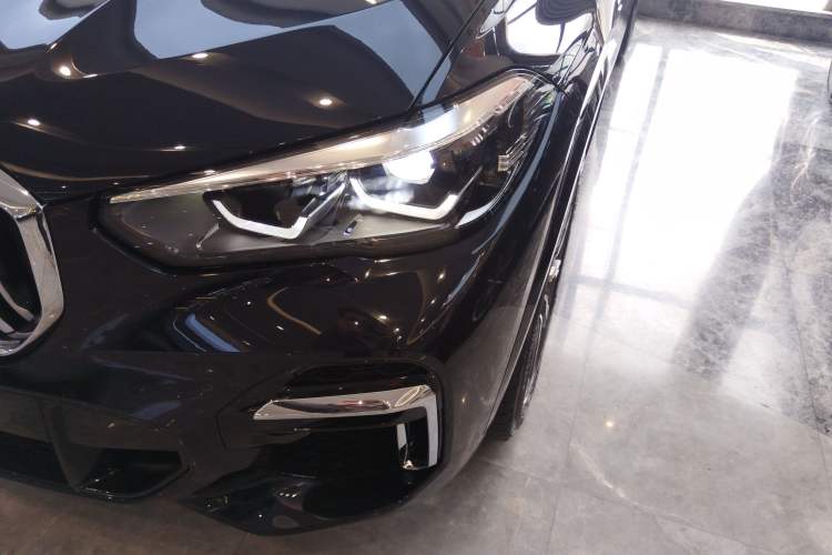 Used BMW X5 2022 Restyled xDrive 30Li M Sport Package Left Front Headlight