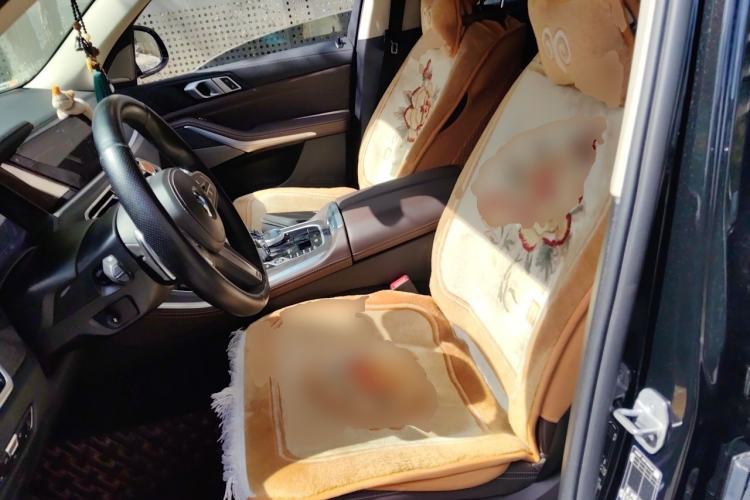 Used BMW X5 2022 Restyled xDrive 30Li M Sport Package Left Front Seat