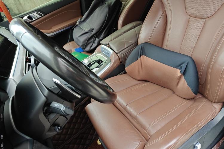 Used BMW X5 2022 xDrive30i M Sport Package Left Front Seat