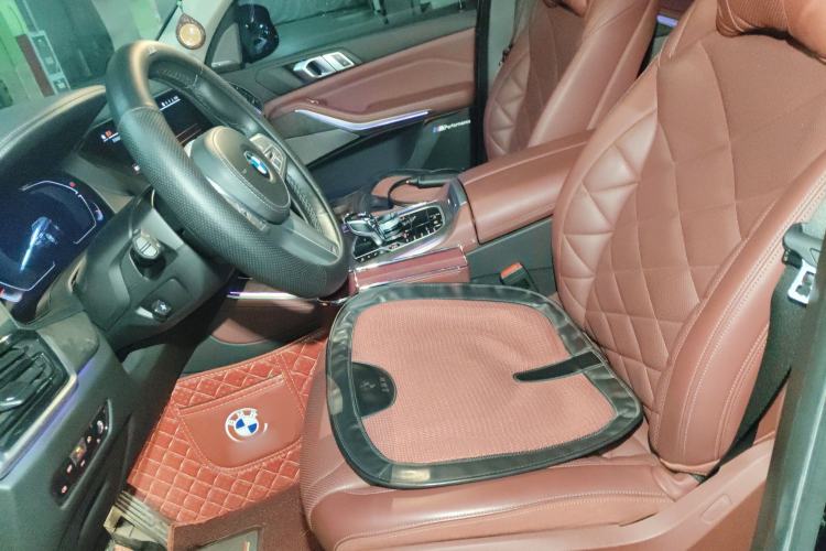 Used BMW X5 2022 Restyled xDrive 30Li M Sport Package Left Front Seat