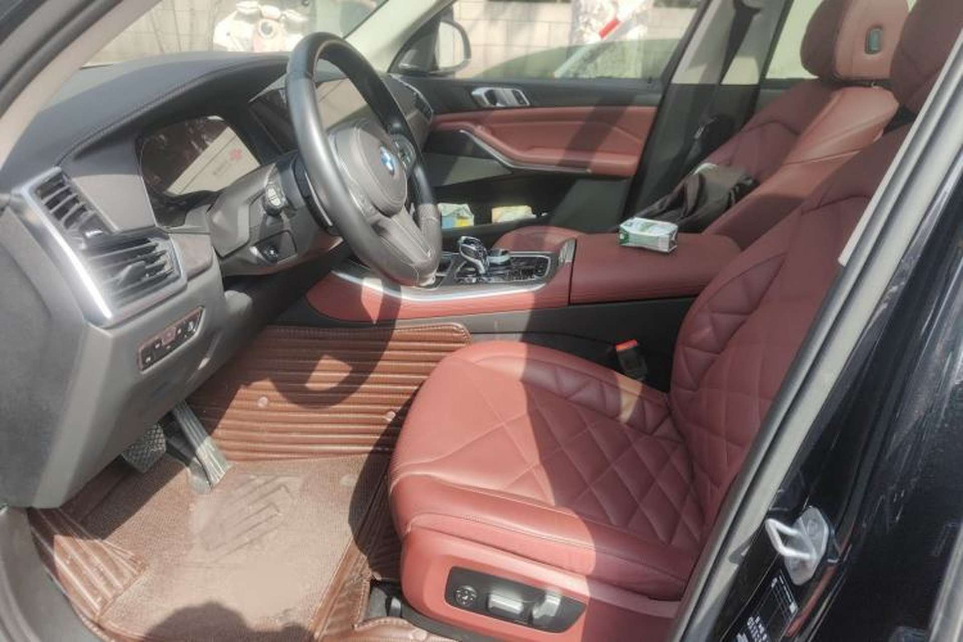 Used BMW X5 2022 Restyled xDrive 30Li Luxury Version M Sport Package Left Front Seat