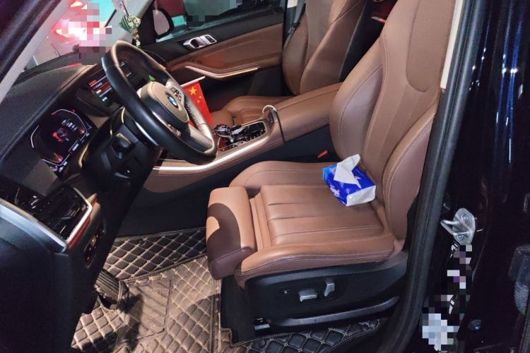 Used BMW X5 2022 xDrive30i M Sport Package Left Front Seat