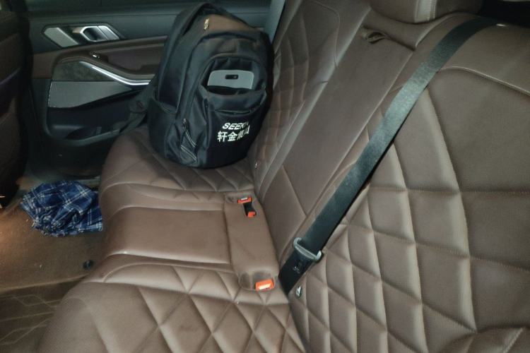 Used BMW X5 2022 Restyled xDrive 30Li Luxury Version M Sport Package Left Rear Seat