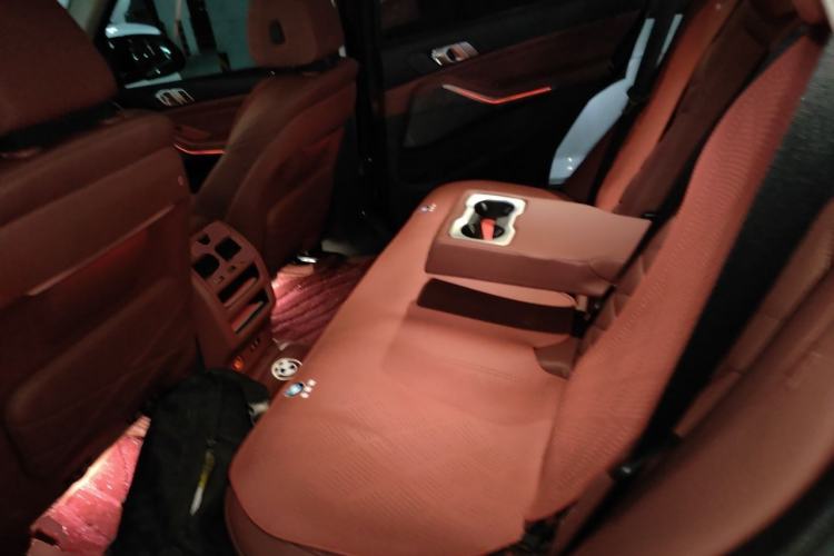 Used BMW X5 2022 xDrive 30Li M Sport Package Left Rear Seat