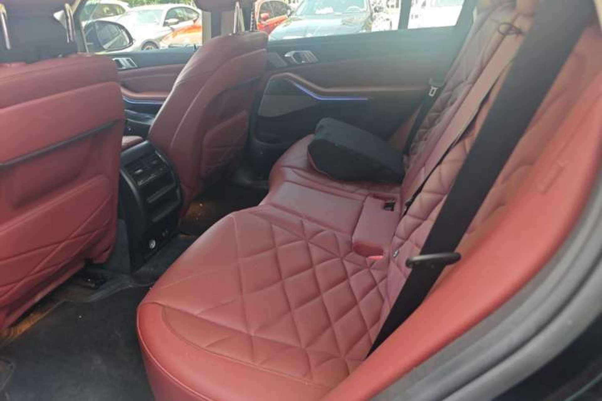 Used BMW X5 2022 xDrive 30Li Luxury M Sport Package Left Rear Seat