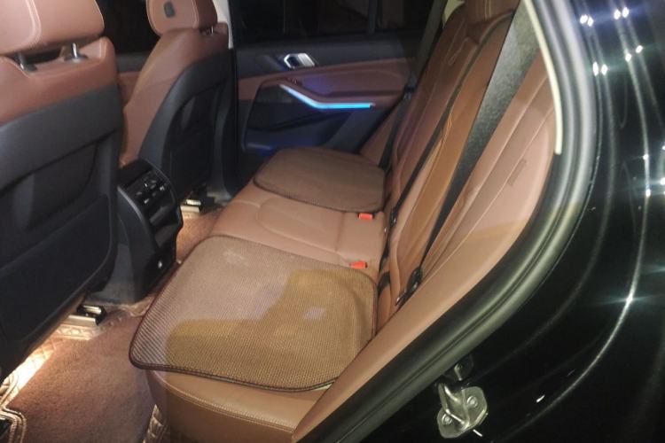 Used BMW X5 2022 xDrive30i M Sport Package Left Rear Seat