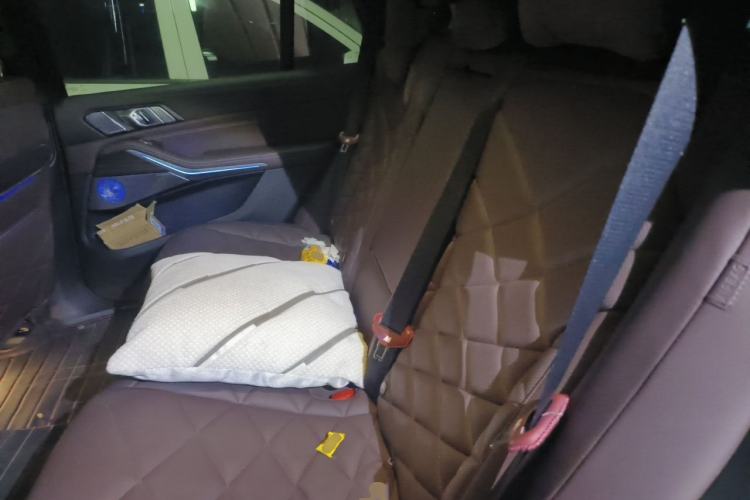 Used BMW X5 2022 Restyled xDrive 40Li M Sport Package Left Rear Seat